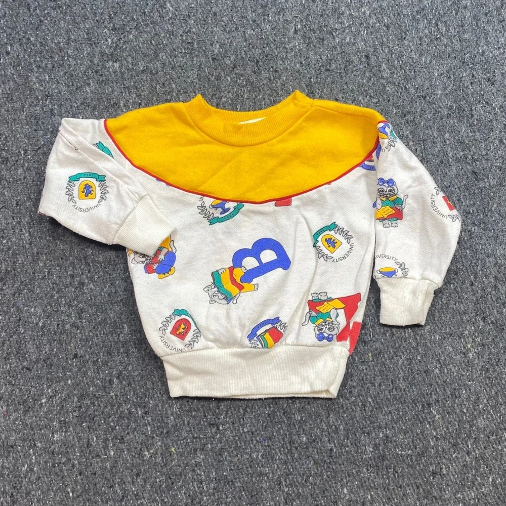 Bassett Walker Sweatshirt 2T Unisex White Yellow 90s VTG Cat University Print
